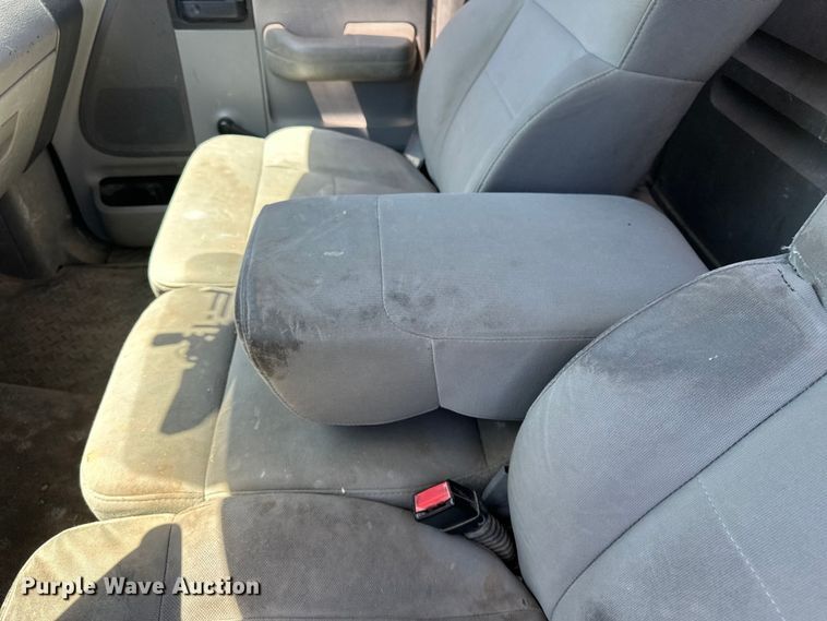 image for item EA4860 2007 Ford F150 pickup truck