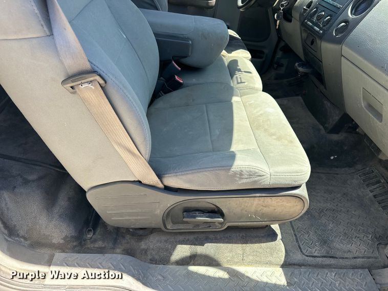 image for item EA4860 2007 Ford F150 pickup truck