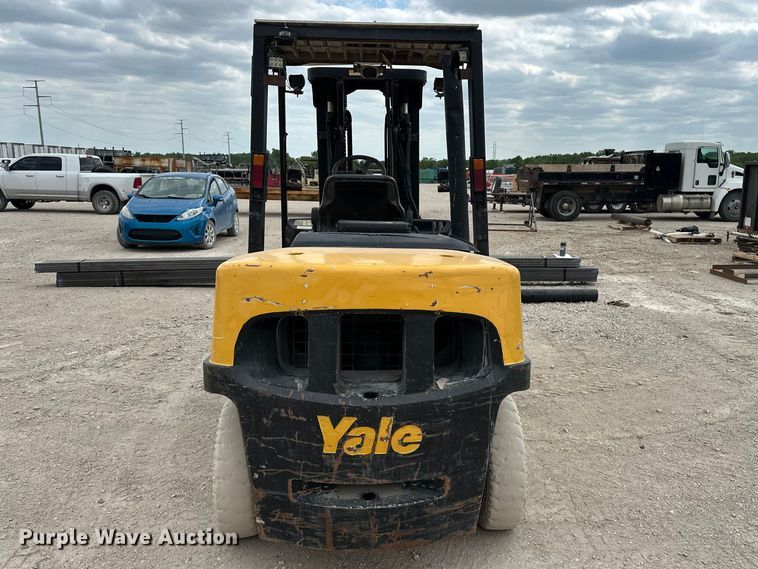 image for item EA4870 Yale GDP110MJNPBE091 forklift