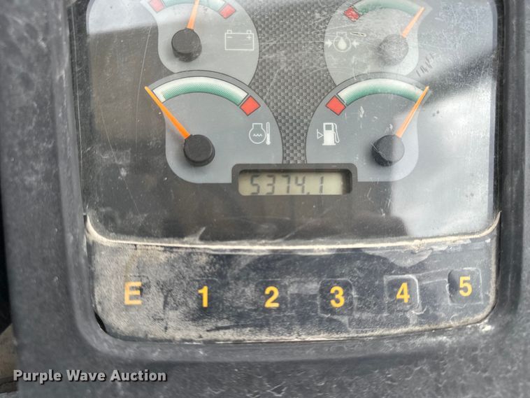 image for item EA4870 Yale GDP110MJNPBE091 forklift