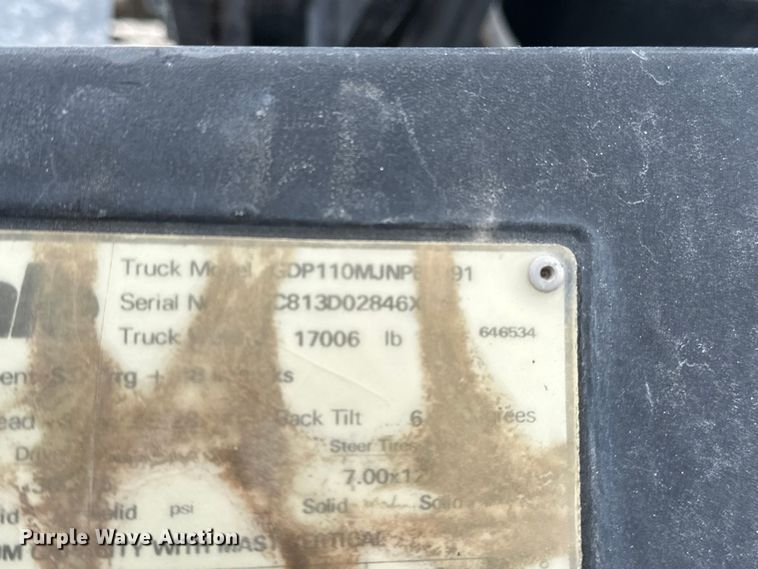 image for item EA4870 Yale GDP110MJNPBE091 forklift