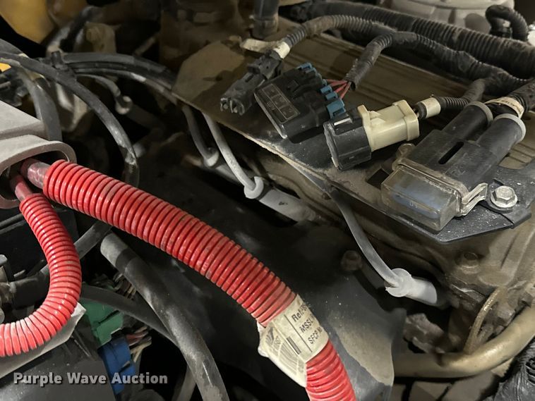 image for item EA4873 Yale GLC040SVXNUSE082 forklift