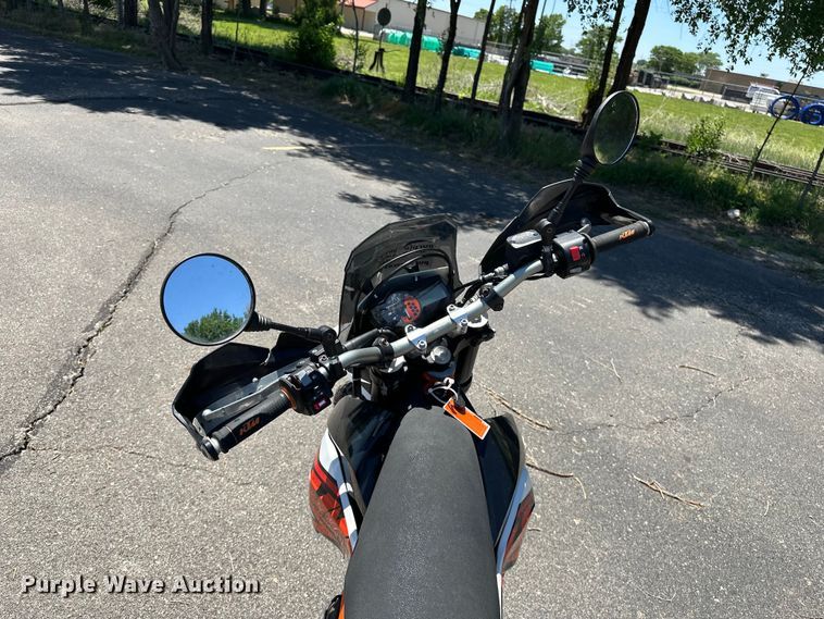 image for item EA4874 2014 KTM 690 Enduro R motorcycle