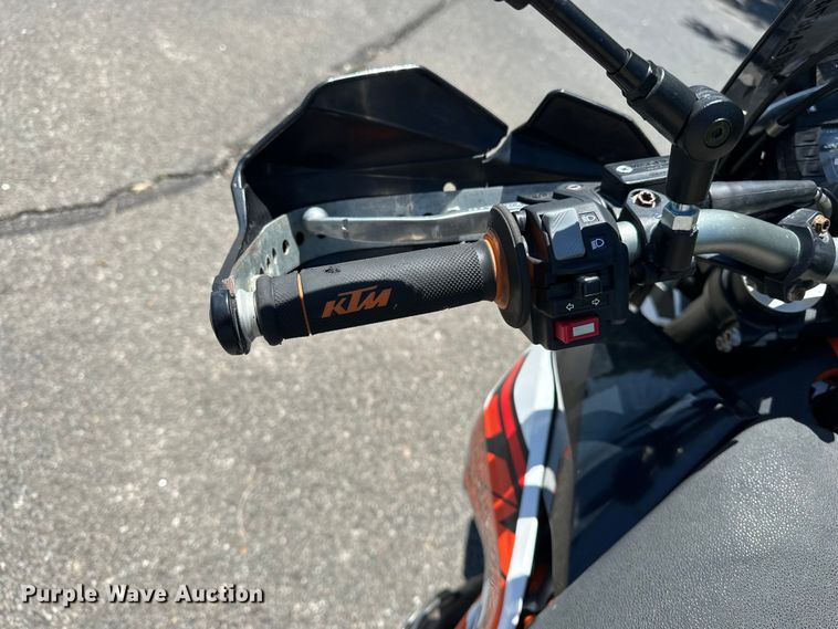 image for item EA4874 2014 KTM 690 Enduro R motorcycle