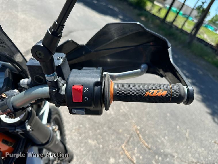 image for item EA4874 2014 KTM 690 Enduro R motorcycle