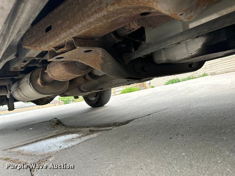 image for item EA4876 2004 Chevrolet Astro Van van