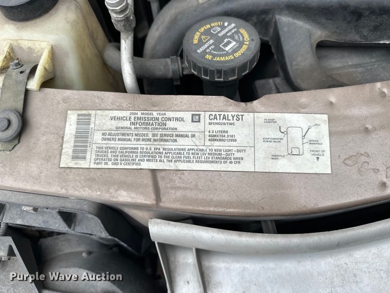 image for item EA4876 2004 Chevrolet Astro Van van