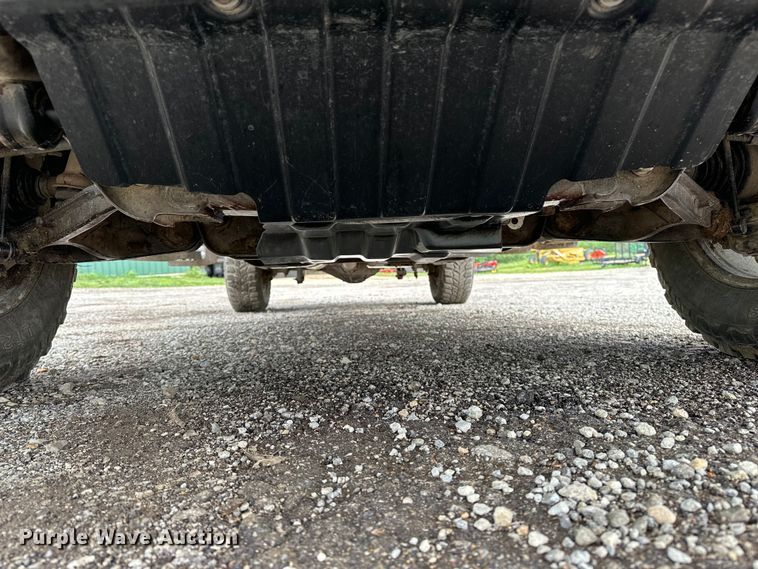 image for item EA4900 2020 Chevrolet 3500HD flatbed pickup truck