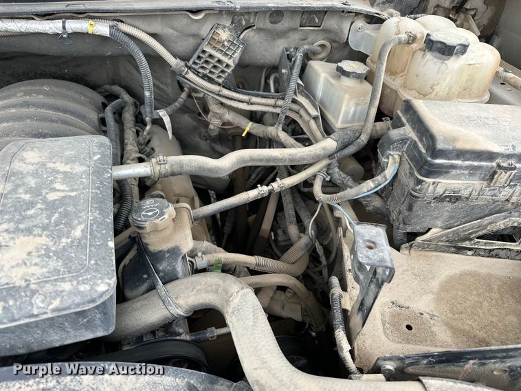 image for item EA4900 2020 Chevrolet 3500HD flatbed pickup truck