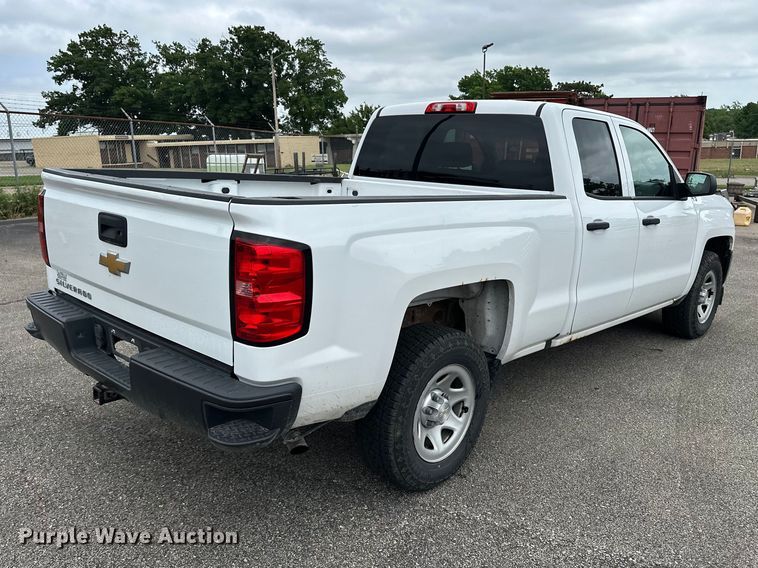image for item EA4901 2016 Chevrolet Silverado 1500 Ext. Cab pickup truck