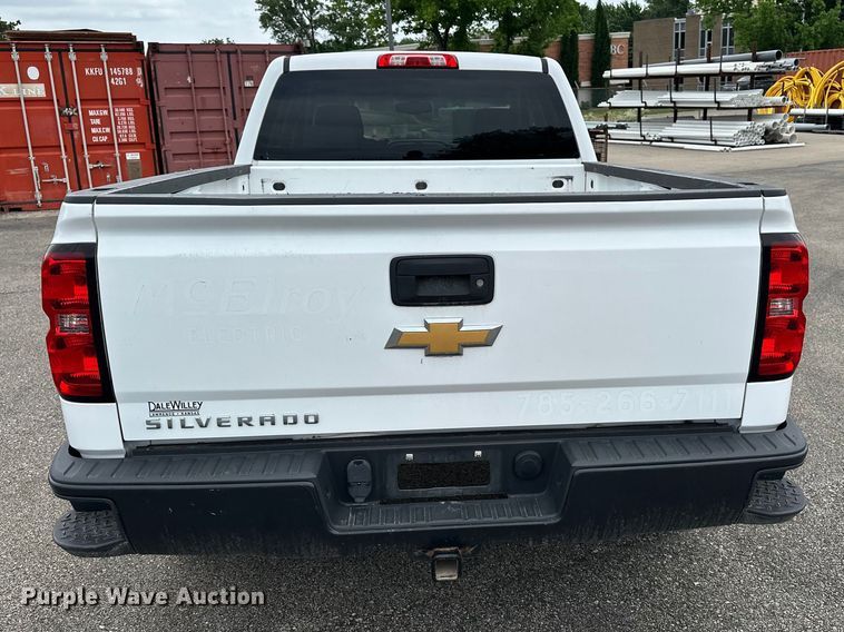 image for item EA4901 2016 Chevrolet Silverado 1500 Ext. Cab pickup truck