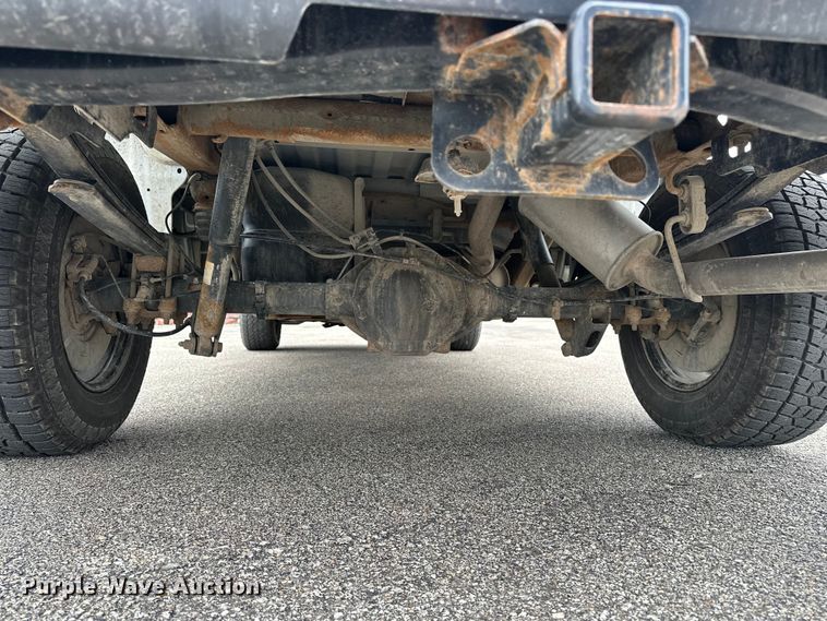 image for item EA4901 2016 Chevrolet Silverado 1500 Ext. Cab pickup truck