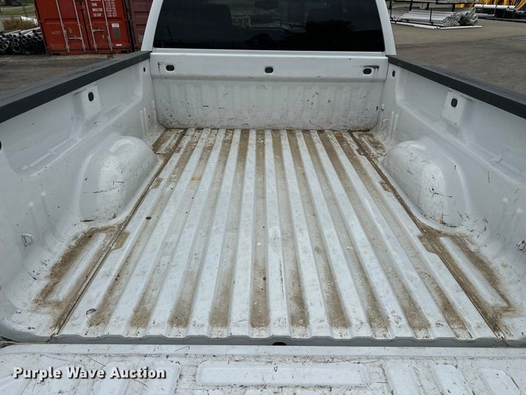 image for item EA4901 2016 Chevrolet Silverado 1500 Ext. Cab pickup truck
