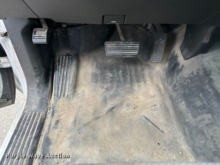 image for item EA4901 2016 Chevrolet Silverado 1500 Ext. Cab pickup truck
