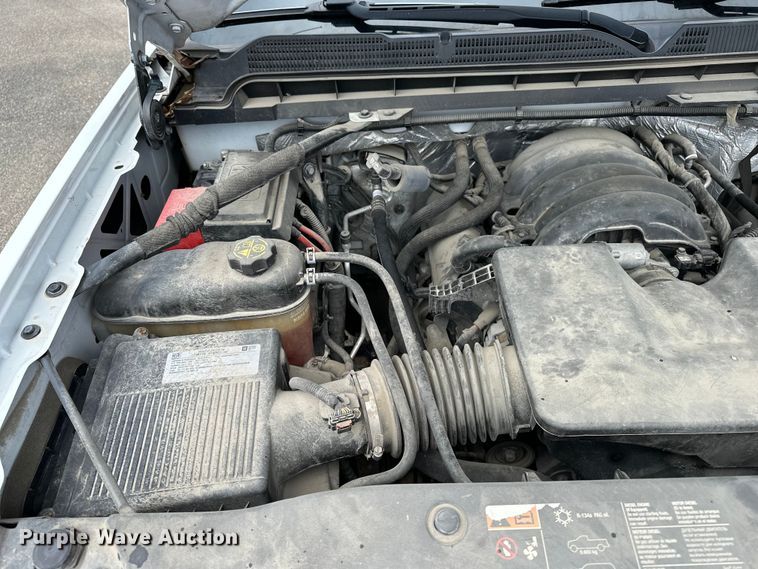 image for item EA4901 2016 Chevrolet Silverado 1500 Ext. Cab pickup truck
