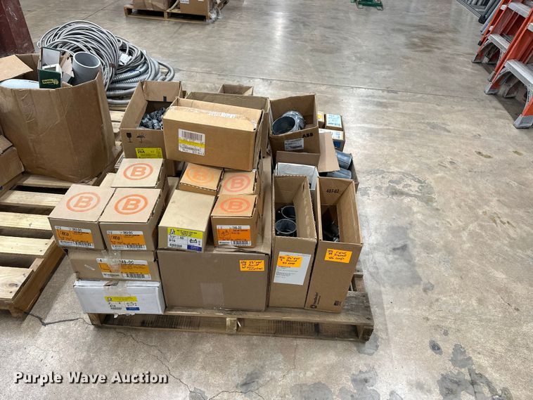 image for item EA4903 conduit connectors