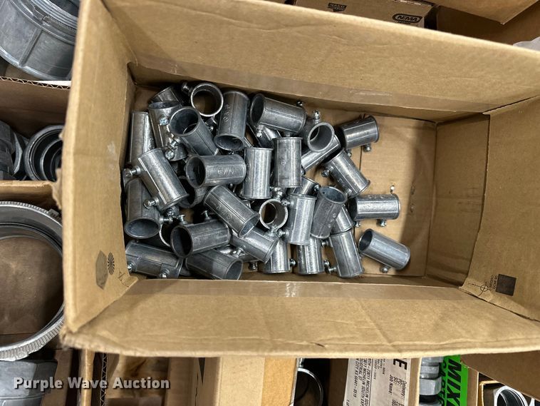 image for item EA4903 conduit connectors