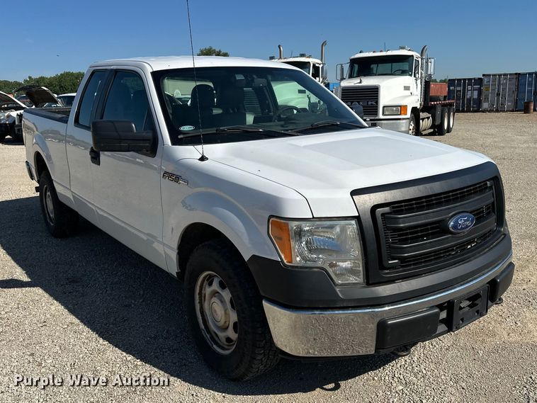image for item EA4908 2014 Ford F150 Ext. Cab pickup truck