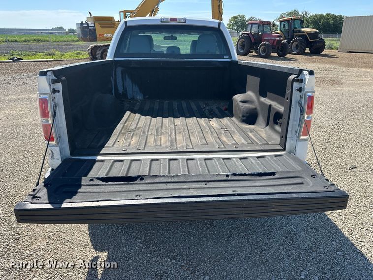 image for item EA4908 2014 Ford F150 Ext. Cab pickup truck