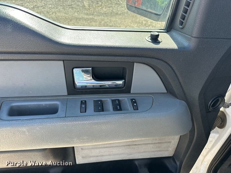 image for item EA4908 2014 Ford F150 Ext. Cab pickup truck