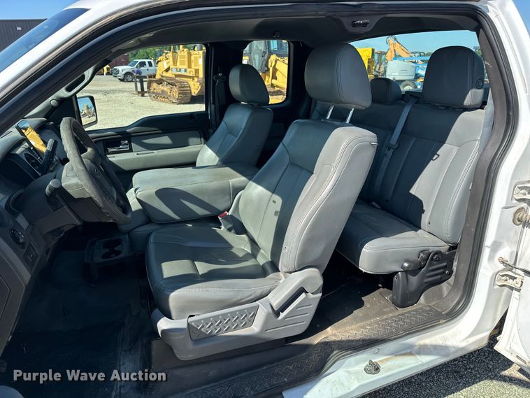 image for item EA4908 2014 Ford F150 Ext. Cab pickup truck
