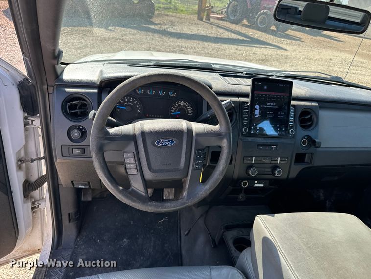image for item EA4908 2014 Ford F150 Ext. Cab pickup truck