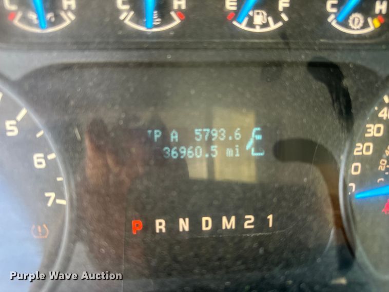 image for item EA4908 2014 Ford F150 Ext. Cab pickup truck