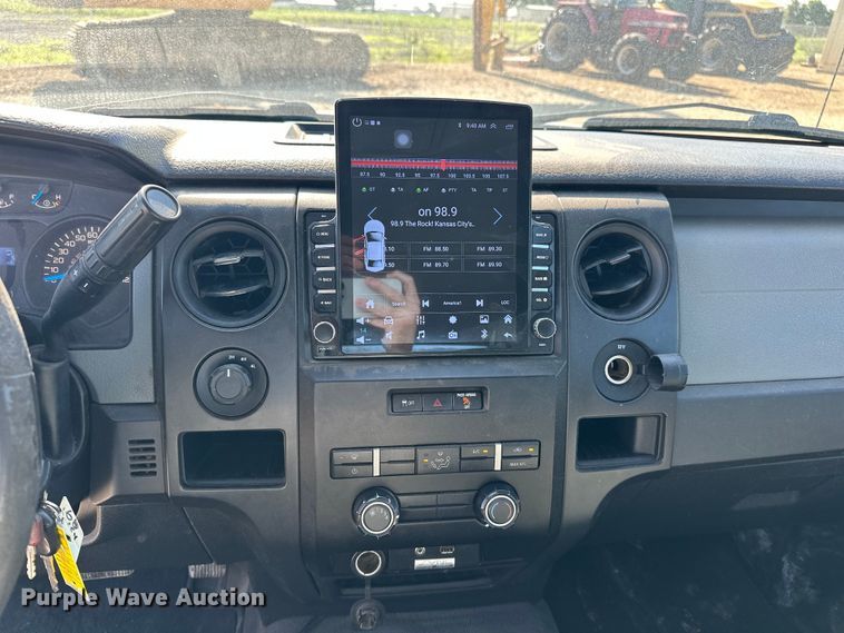 image for item EA4908 2014 Ford F150 Ext. Cab pickup truck