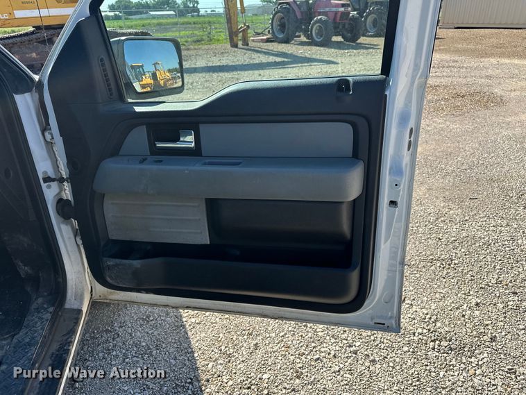 image for item EA4908 2014 Ford F150 Ext. Cab pickup truck