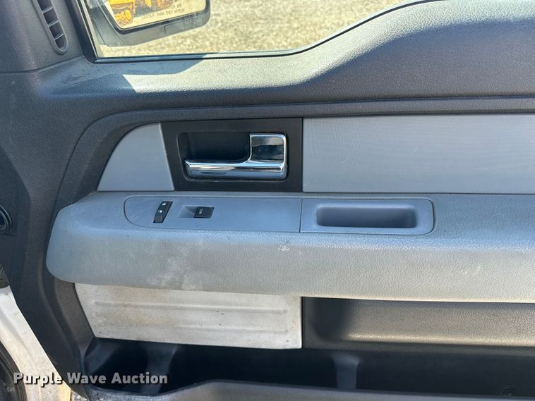 image for item EA4908 2014 Ford F150 Ext. Cab pickup truck