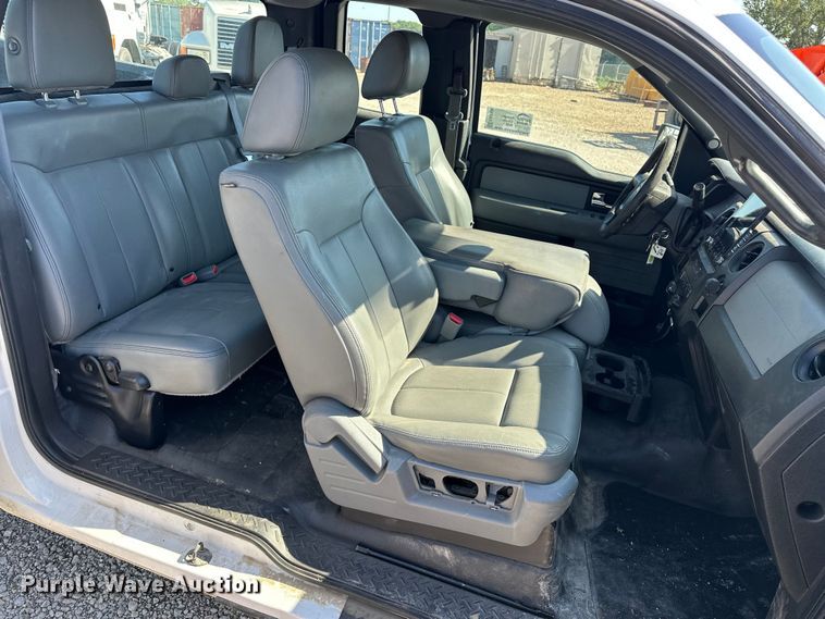 image for item EA4908 2014 Ford F150 Ext. Cab pickup truck
