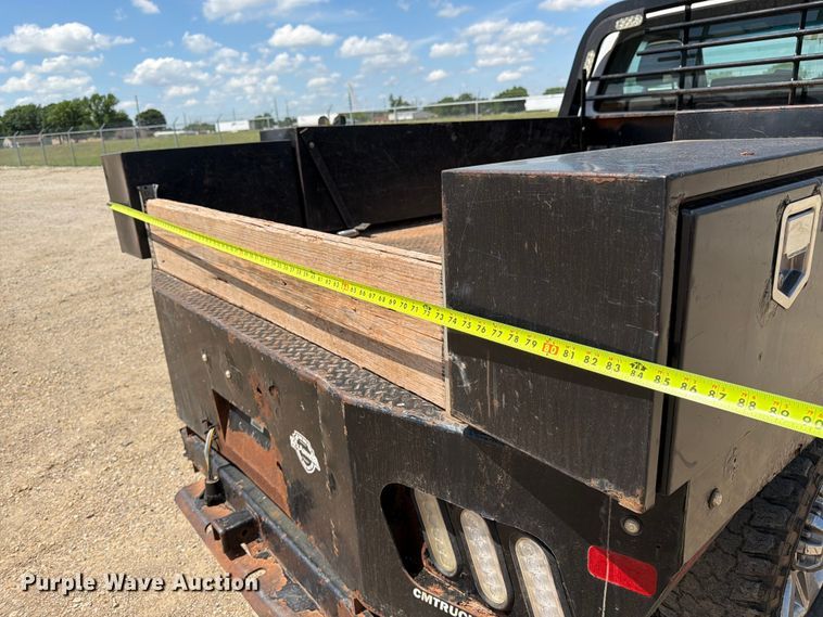 image for item EA4912 2015 Ford F250 Super Duty flatbed pickup truck