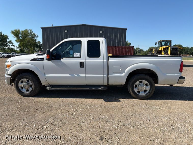 image for item EA4913 2012 Ford F250 Super Duty Ext. Cab pickup truck