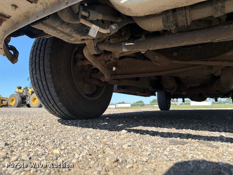 image for item EA4913 2012 Ford F250 Super Duty Ext. Cab pickup truck