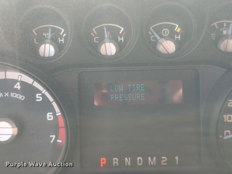 image for item EA4913 2012 Ford F250 Super Duty Ext. Cab pickup truck