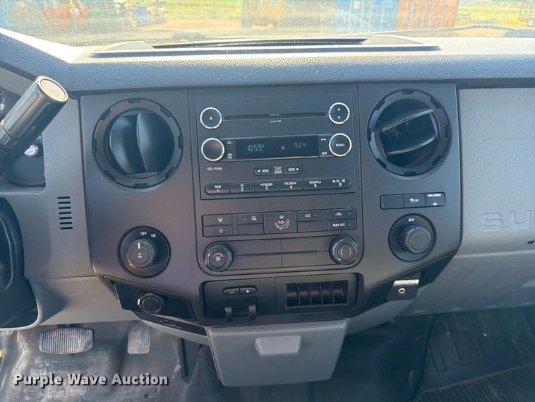 image for item EA4913 2012 Ford F250 Super Duty Ext. Cab pickup truck