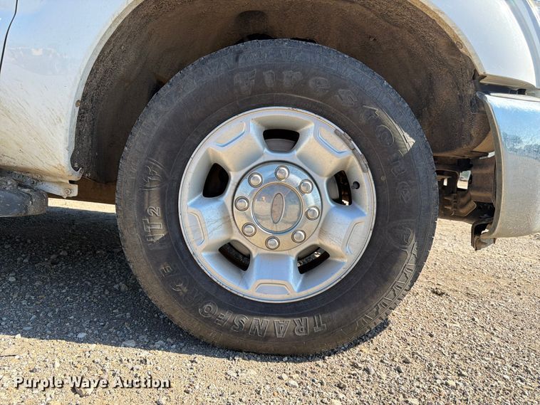 image for item EA4913 2012 Ford F250 Super Duty Ext. Cab pickup truck