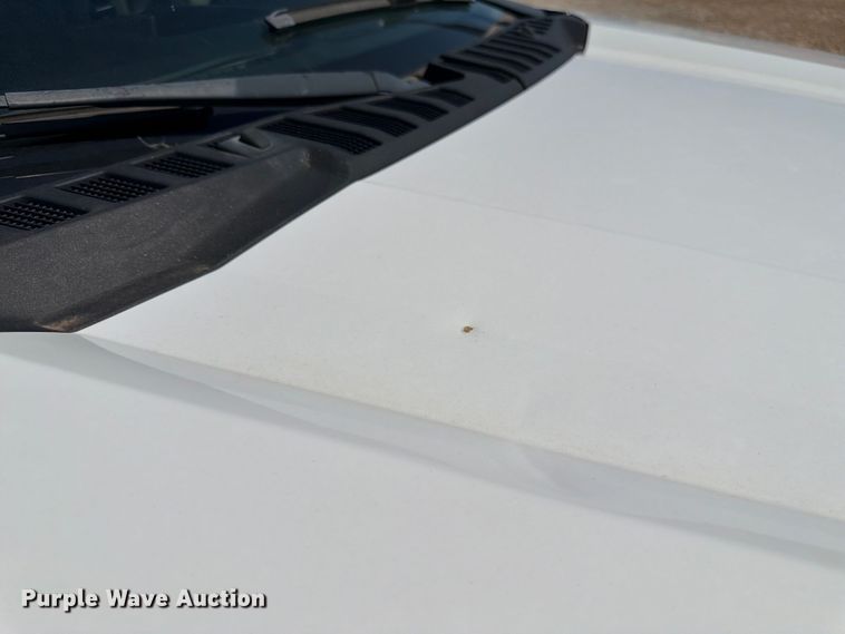 image for item EA4914 2019 Ford F250 Super Duty Crew Cab utility bed pickup truck