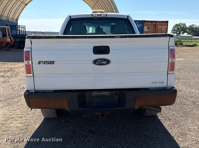 image for item EA4915 2013 Ford F150 Ext. Cab pickup truck