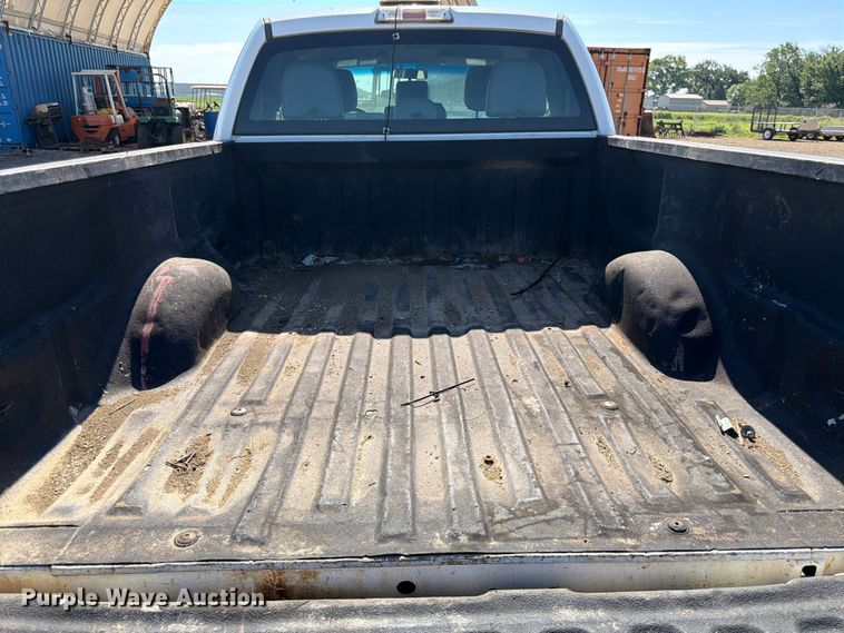 image for item EA4915 2013 Ford F150 Ext. Cab pickup truck