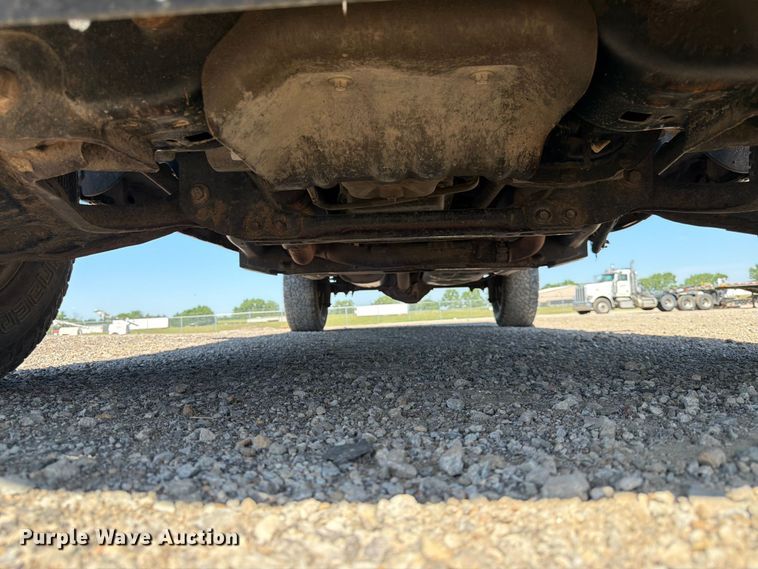 image for item EA4915 2013 Ford F150 Ext. Cab pickup truck