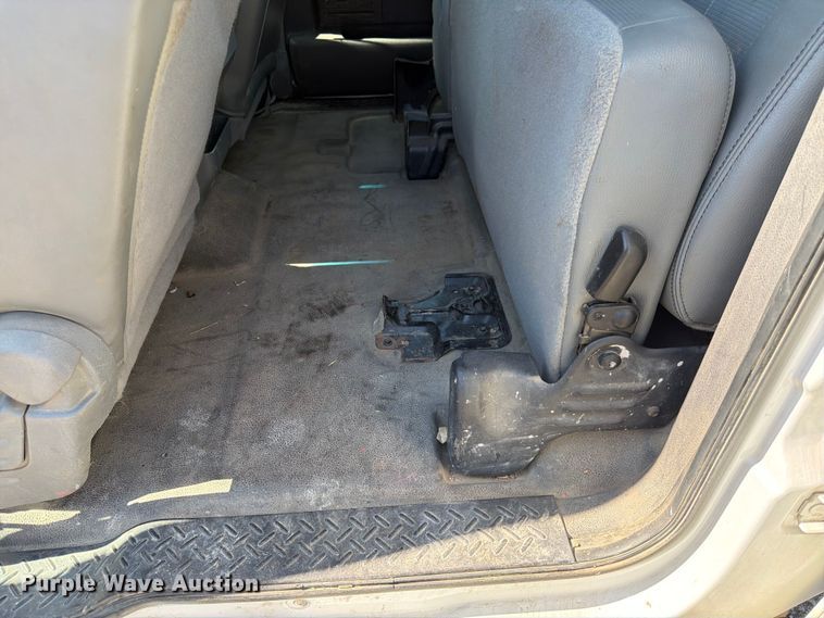 image for item EA4915 2013 Ford F150 Ext. Cab pickup truck
