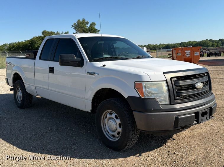 image for item EA4916 2013 Ford F150 Ext. Cab pickup truck