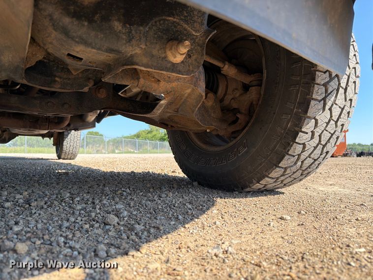 image for item EA4916 2013 Ford F150 Ext. Cab pickup truck