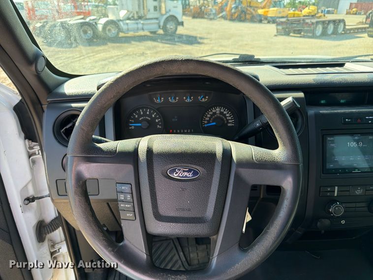 image for item EA4916 2013 Ford F150 Ext. Cab pickup truck