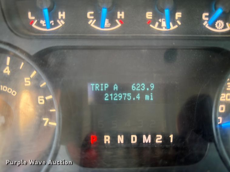 image for item EA4916 2013 Ford F150 Ext. Cab pickup truck