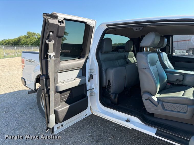 image for item EA4916 2013 Ford F150 Ext. Cab pickup truck