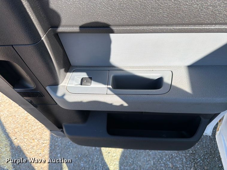 image for item EA4916 2013 Ford F150 Ext. Cab pickup truck