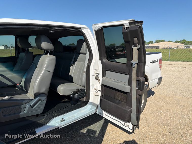 image for item EA4916 2013 Ford F150 Ext. Cab pickup truck