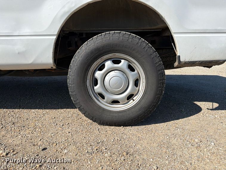 image for item EA4916 2013 Ford F150 Ext. Cab pickup truck